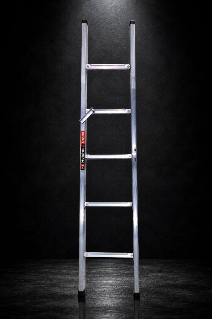 Single Pole Ladder - Heights & Steps Equipment Image 4